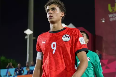 طلب بخصوص الكلاسيكو.. برشلونة يوضح ليلا كورة موعد انضمام حمزة لمنتخب مصر